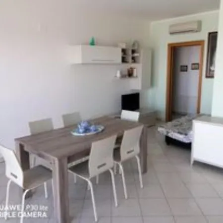 Splendid Sea View Penthouse Apartament Rivabella